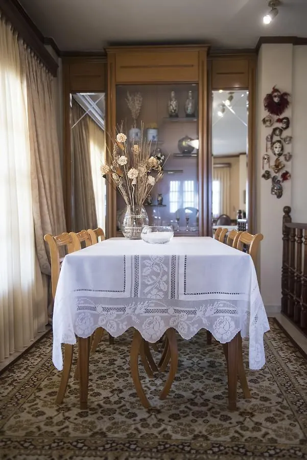 Villa Traditional House In Ano Poli Hotel Thessaloniki