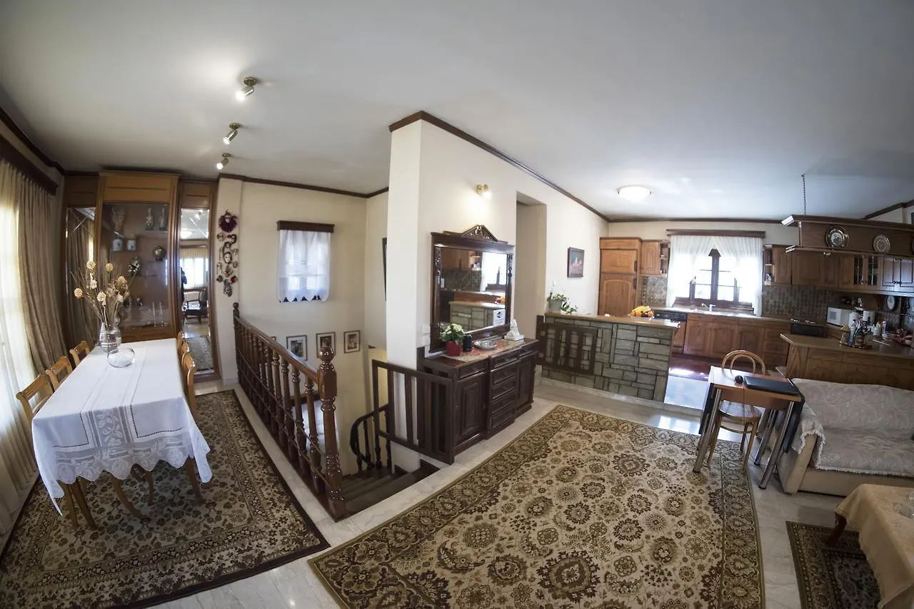 Traditional House In Ano Poli Hotel Thessaloniki Villa