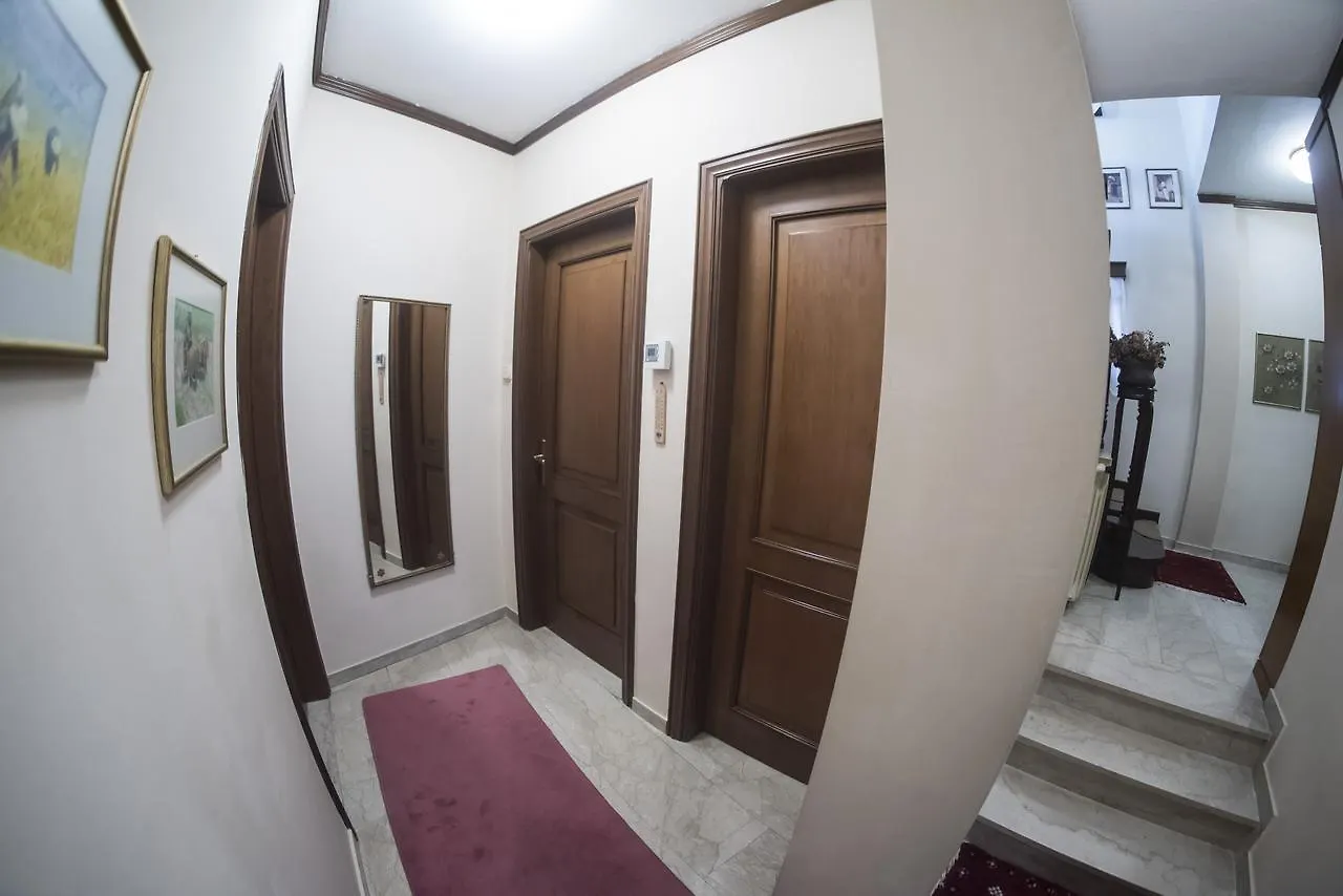 Villa Traditional House In Ano Poli Hotel Thessaloniki Greece