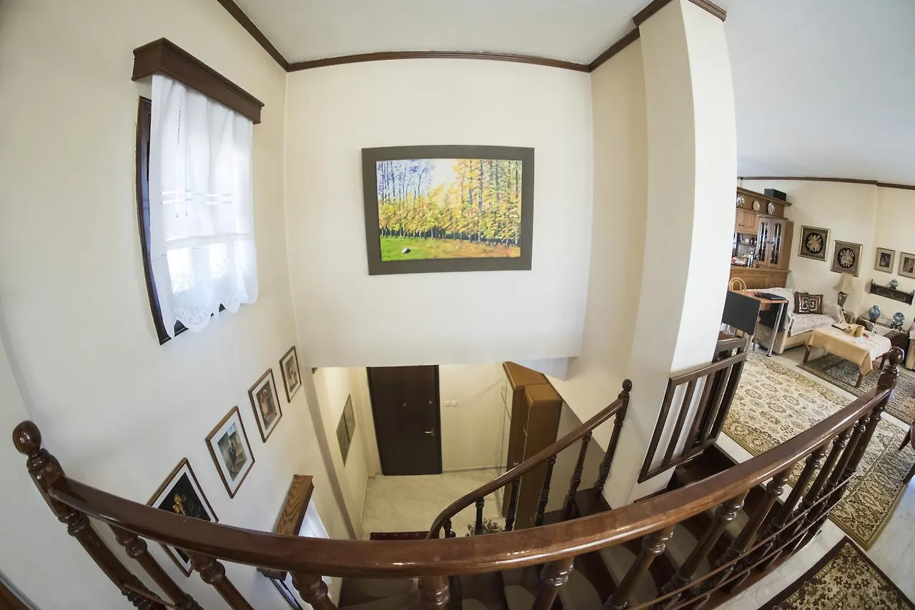 Traditional House In Ano Poli Hotel Thessaloniki