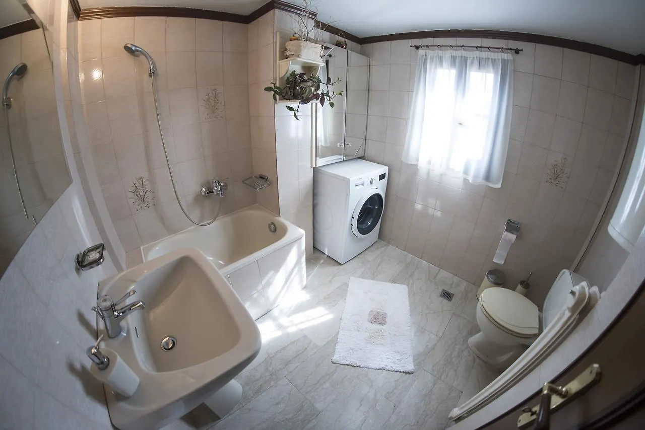 Traditional House In Ano Poli Hotel Thessaloniki Greece